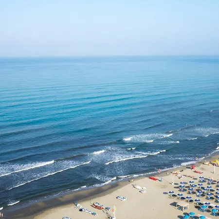 Esclusivo Appartmento A 20mt Dalla Appartement Viareggio